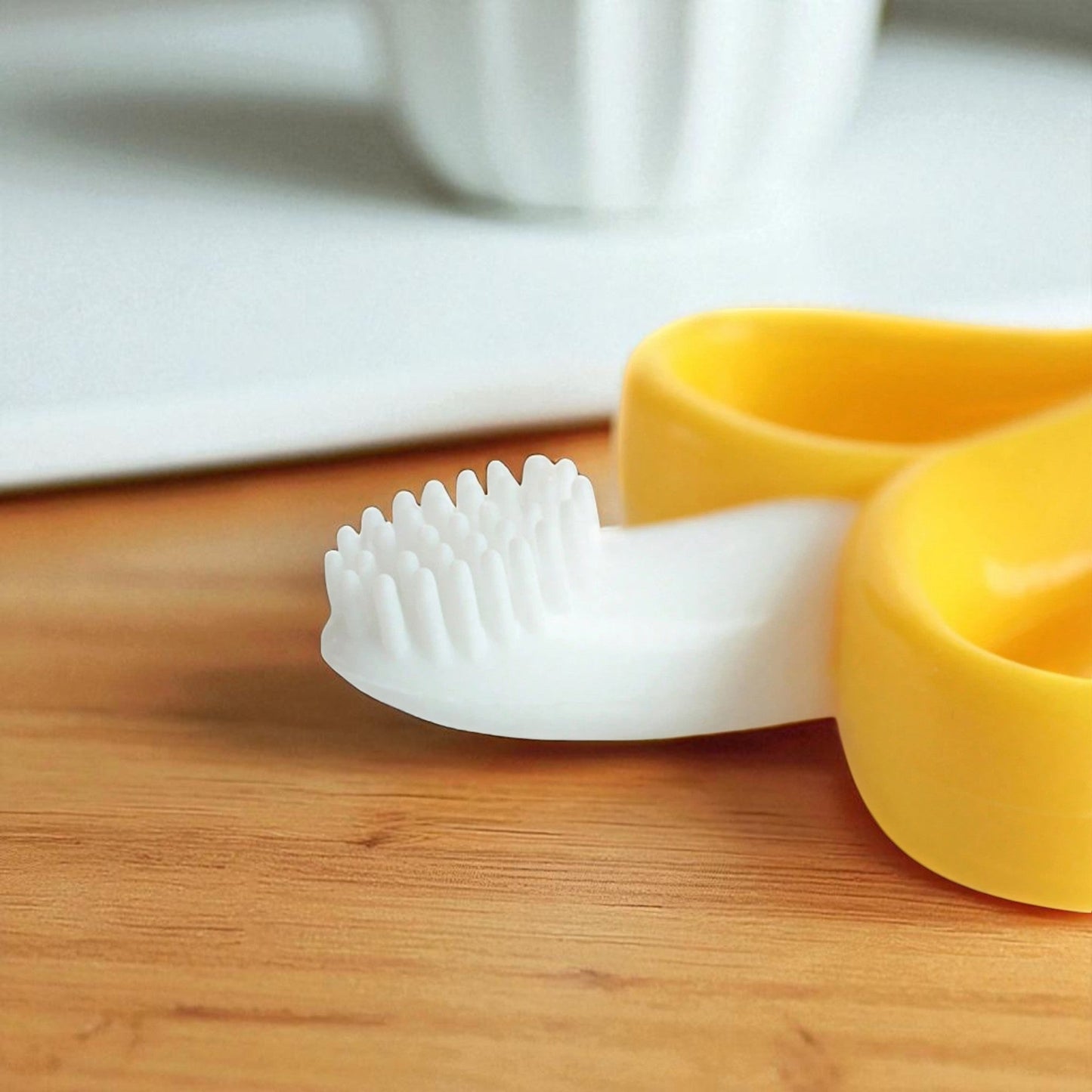 Anneau de Dentition - BananaChewBrush™ - Jaune - Bbcadeaux