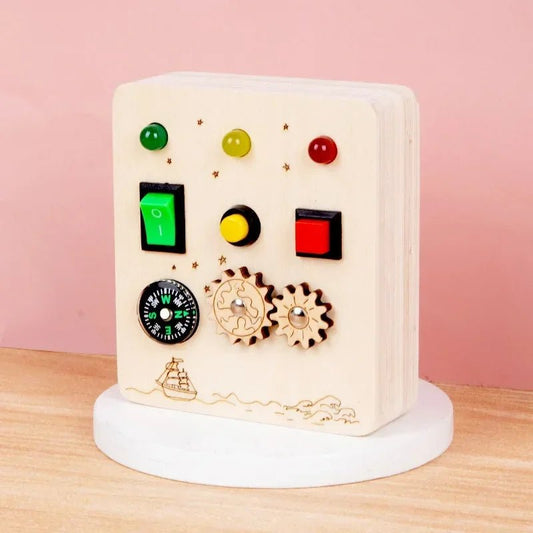 Tableau Montessori - BusyBoardCircuit™ - Boussole - Bbcadeaux